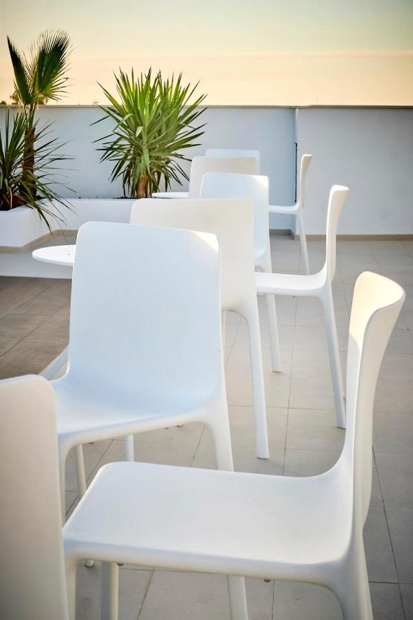 Hostal Pericon Conil De La Frontera Εξωτερικό φωτογραφία